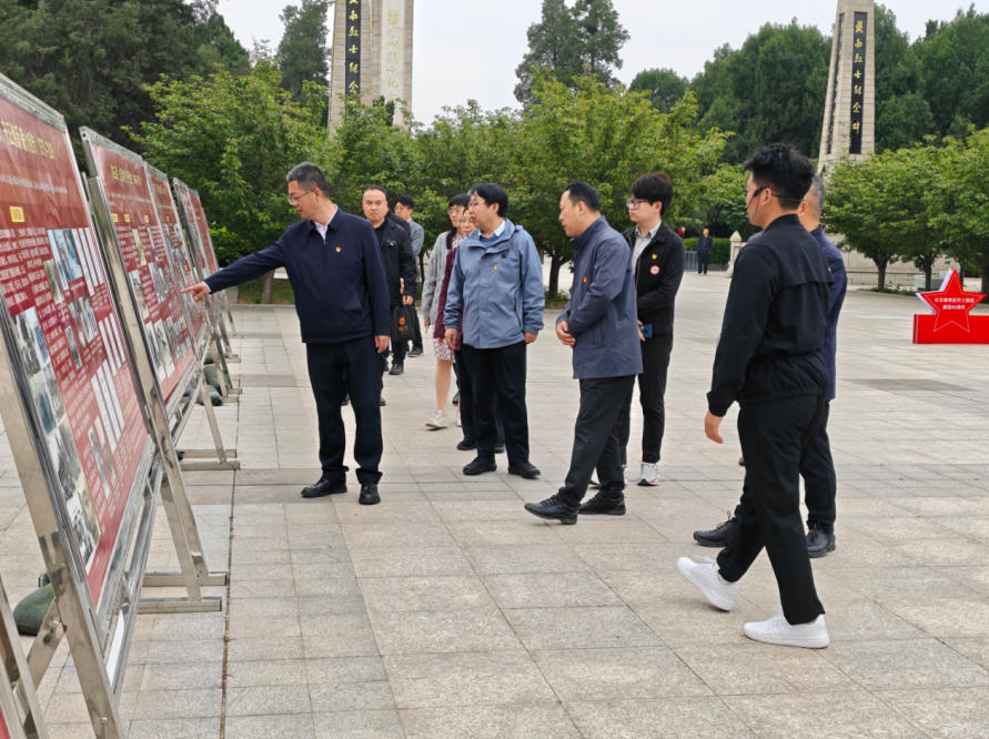 党建内图1.jpg